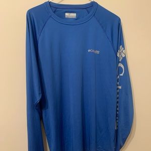 Columbia men’s small long sleeved shirt